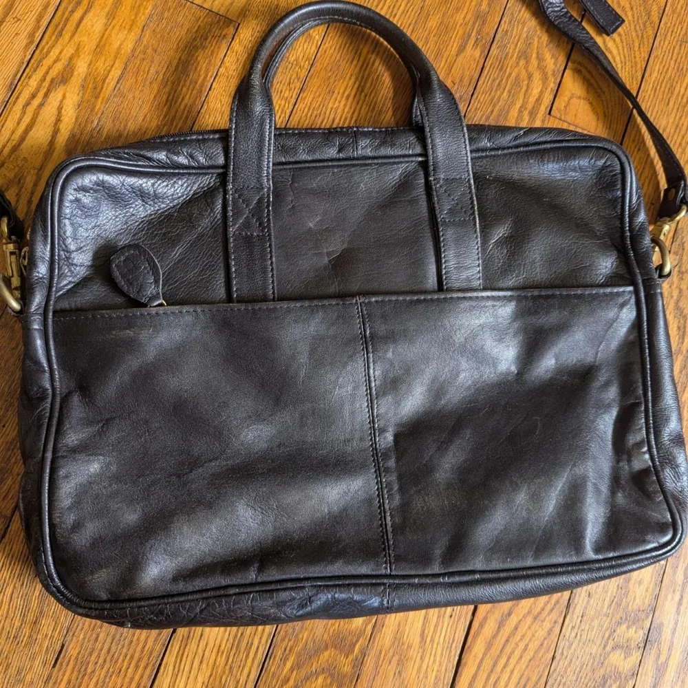 Leather Messenger Briefcase - Black